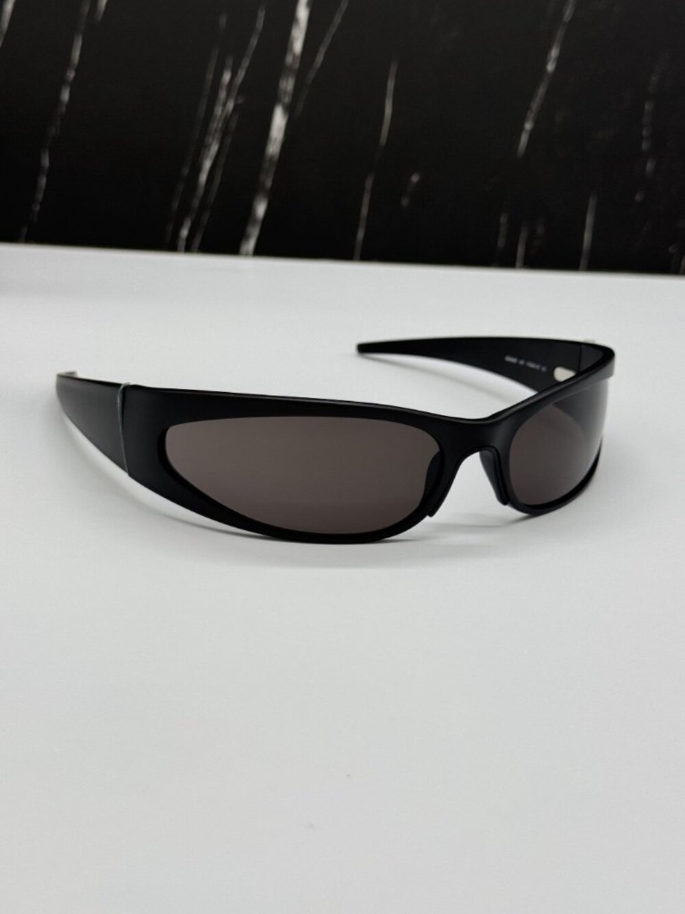 NEW BALENCIAGA BB0290S 001 BLACK UNISEX SUNGLASSES BALENCIAGA EYEWEAR - Picture 6 of 11